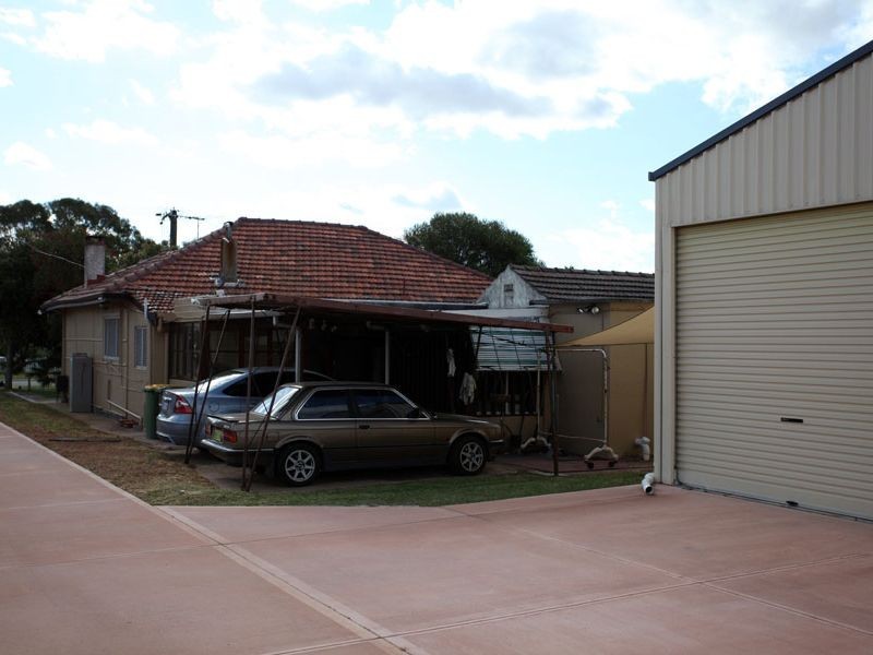 52 Bushby Street, Midvale WA 6056