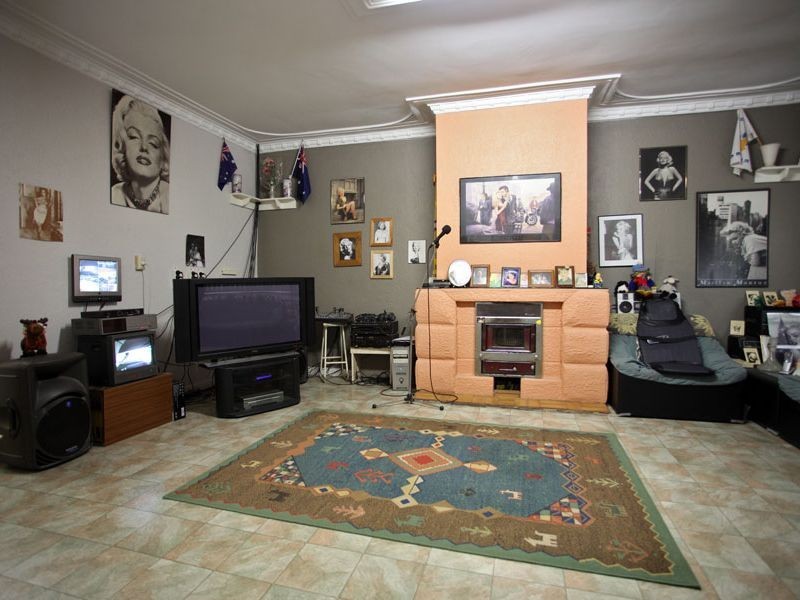 52 Bushby Street, Midvale WA 6056