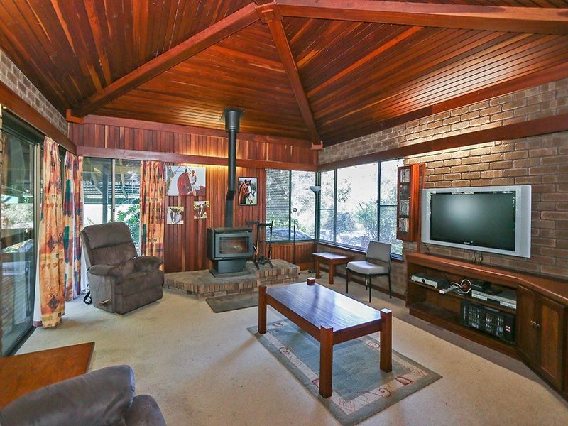 4 Dryandra Crescent, Darlington WA 6070