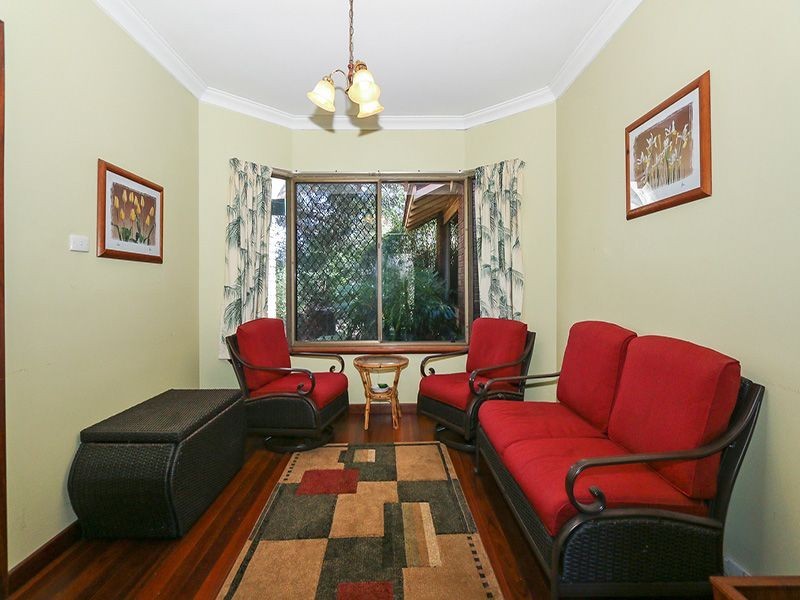 4 Dryandra Crescent, Darlington WA 6070