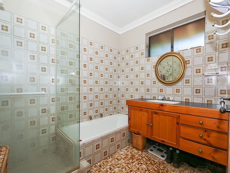 4 Dryandra Crescent, Darlington WA 6070