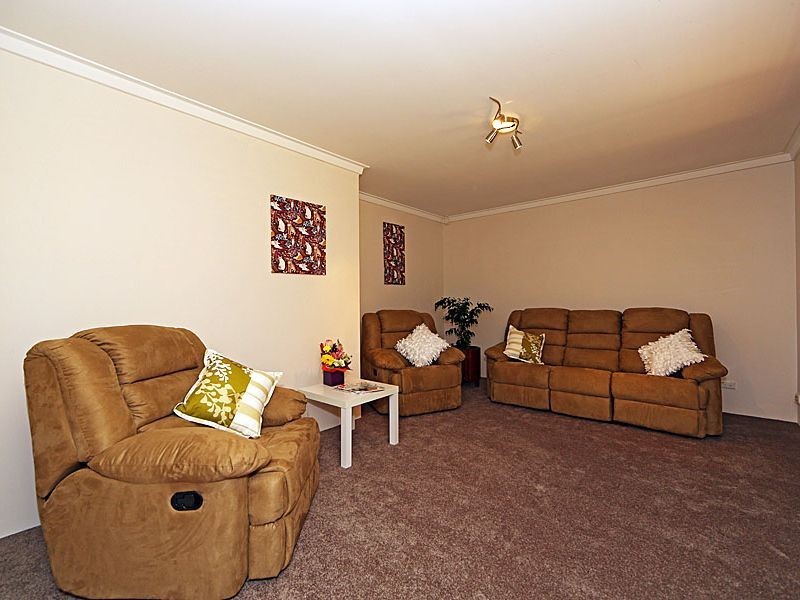 855 Katharine Street, Bellevue WA 6056