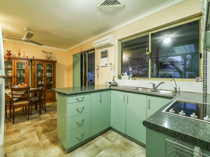 14 Scarp View, Swan View WA 6056