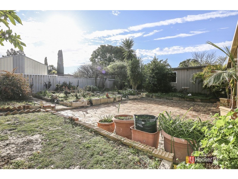 14 Scarp View, Swan View WA 6056