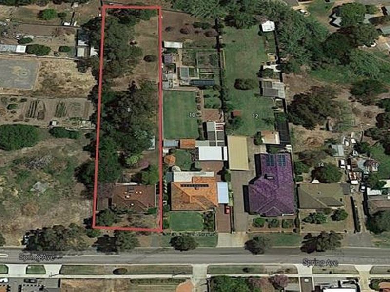 8 Spring Avenue, Middle Swan WA 6056