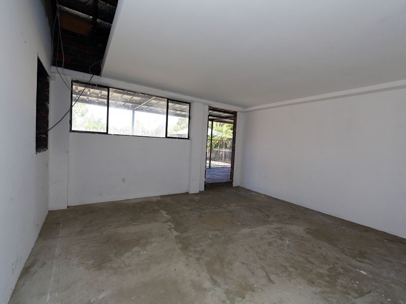 17a Victoria Road, West Swan WA 6055