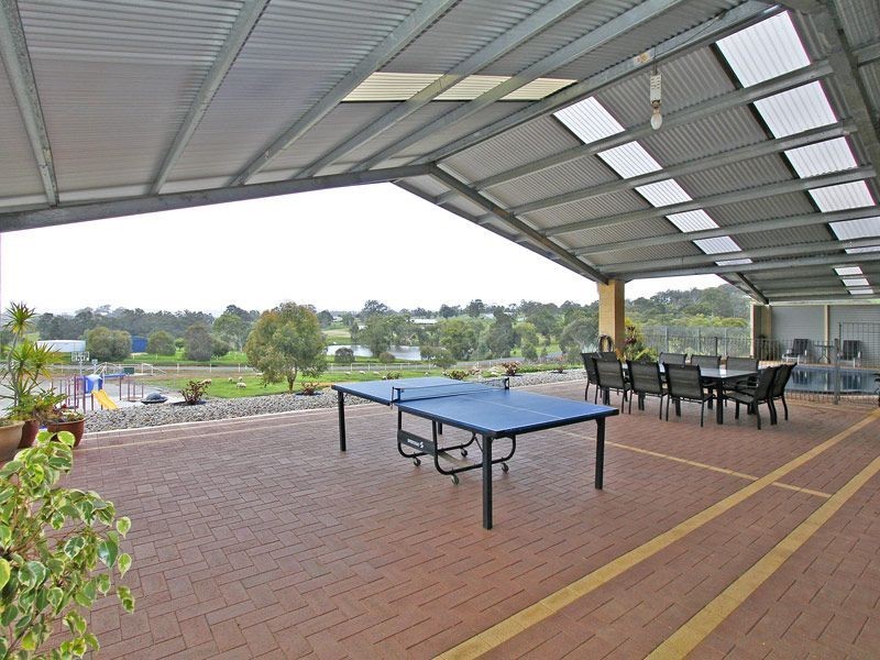 37 Auger Place, Bullsbrook WA 6084