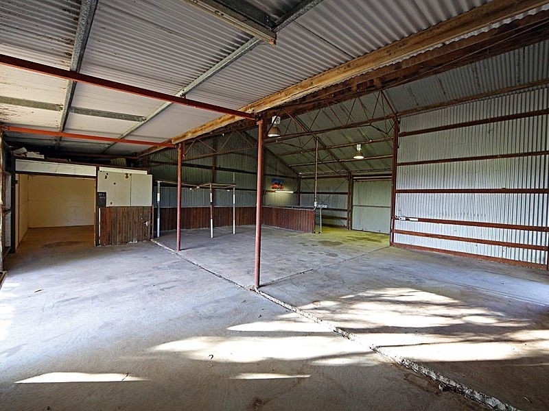 649 Campersic Road, Baskerville WA 6056