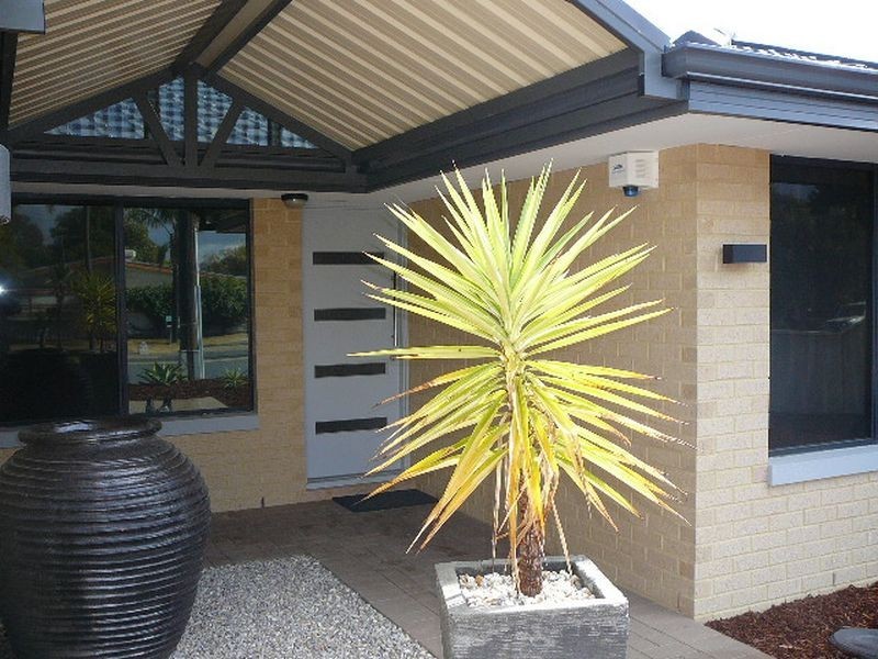 61A Victoria Pde, Midvale WA 6056