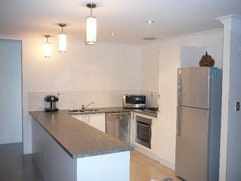 61A Victoria Pde, Midvale WA 6056