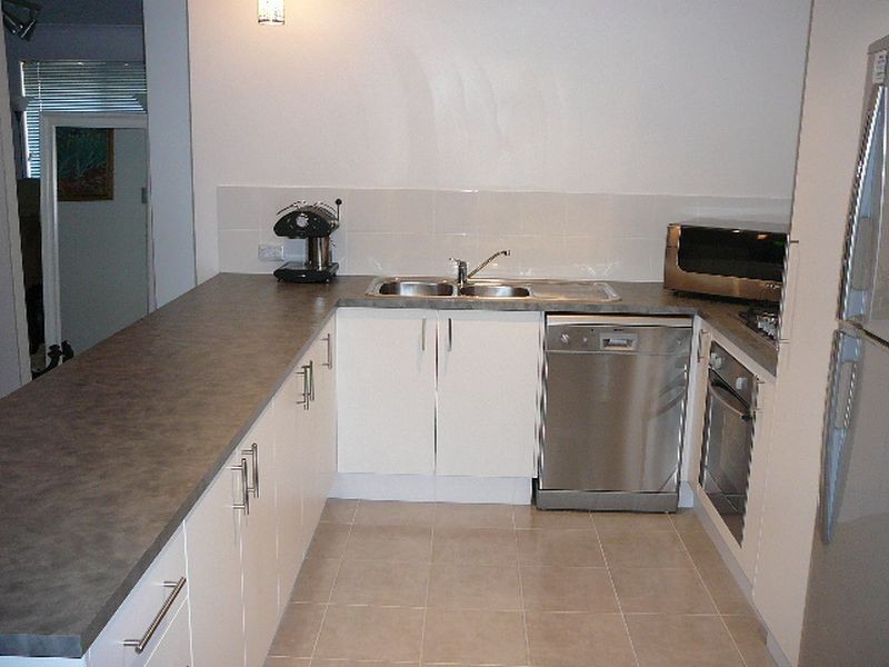 61A Victoria Pde, Midvale WA 6056