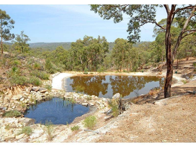 731 Reen Road, Gidgegannup WA 6083