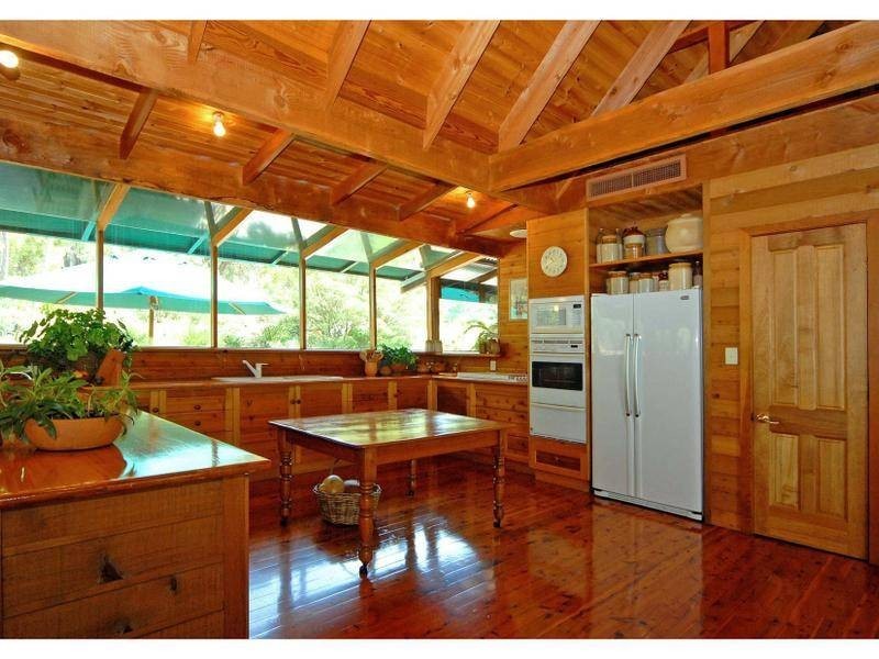 731 Reen Road, Gidgegannup WA 6083