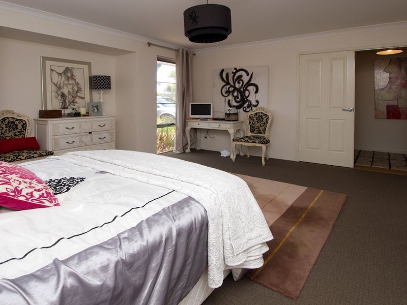 75 Tomallan Close, Parkerville WA 6081