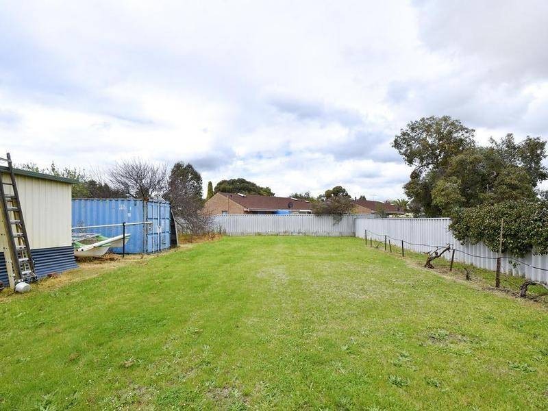 58 Ewart Street, Midvale WA 6056