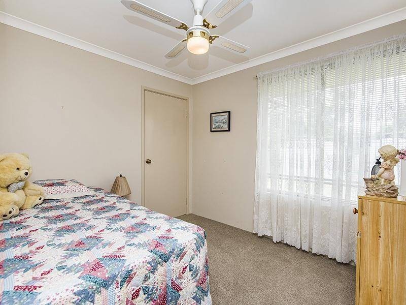 5 Eaglemont Drive, Swan View WA 6056