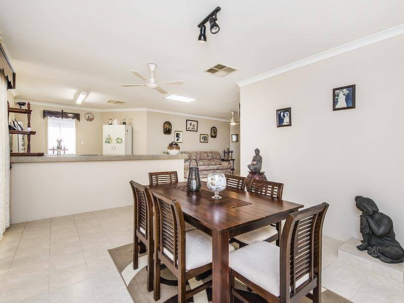 5 Eaglemont Drive, Swan View WA 6056
