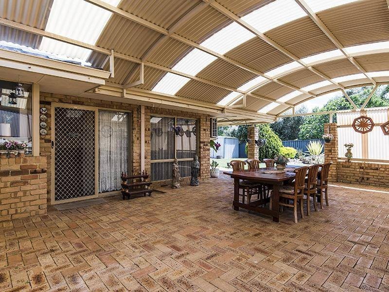 5 Eaglemont Drive, Swan View WA 6056