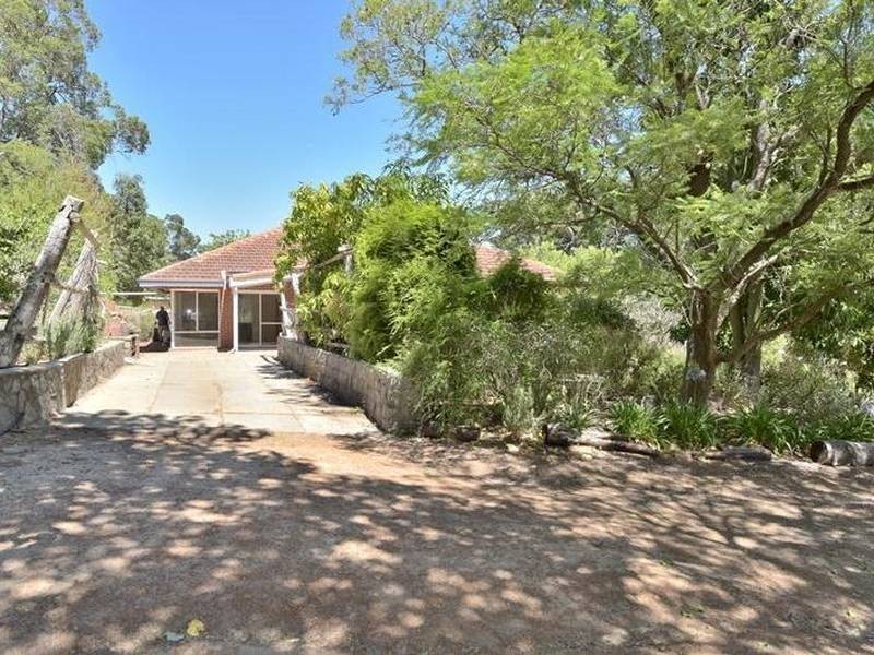 3080 Great Eastern Highway, Glen Forrest WA 6071