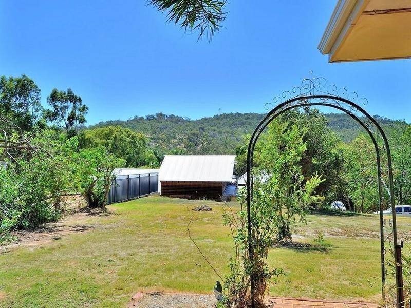 1 Brora Grove, Boya WA 6056