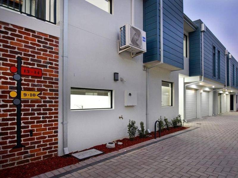 8 William Street, Midland WA 6056