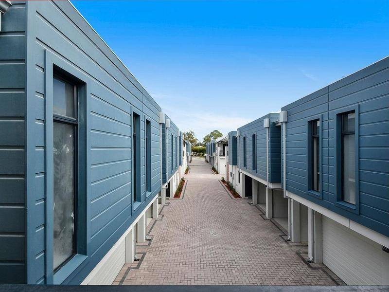 8 William Street, Midland WA 6056