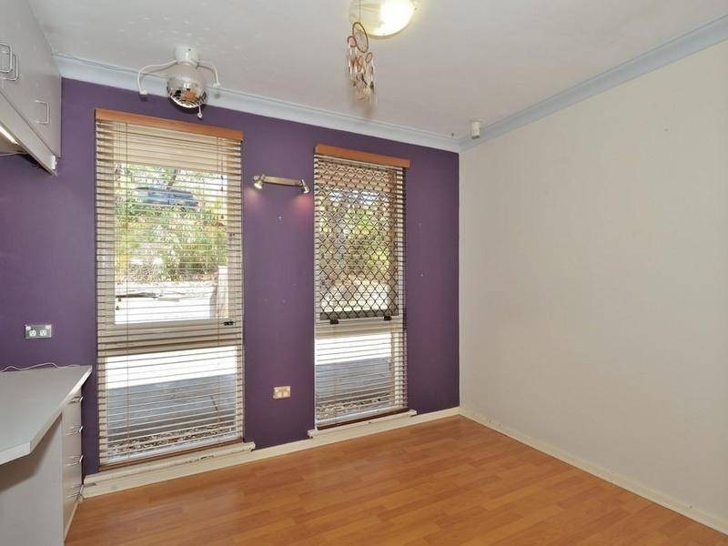 30 Stone Crescent, Darlington WA 6070