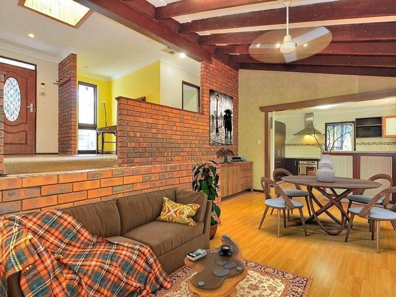 30 Stone Crescent, Darlington WA 6070