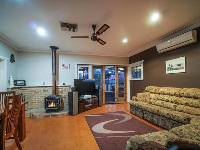 50 Kooringal Vale, Gidgegannup WA 6083