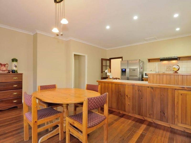 44 Stuart Street, Koongamia WA 6056