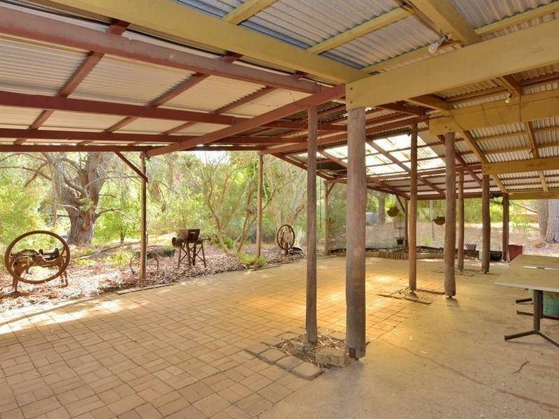 2107 Toodyay Road, Gidgegannup WA 6083