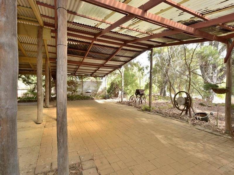 2107 Toodyay Road, Gidgegannup WA 6083