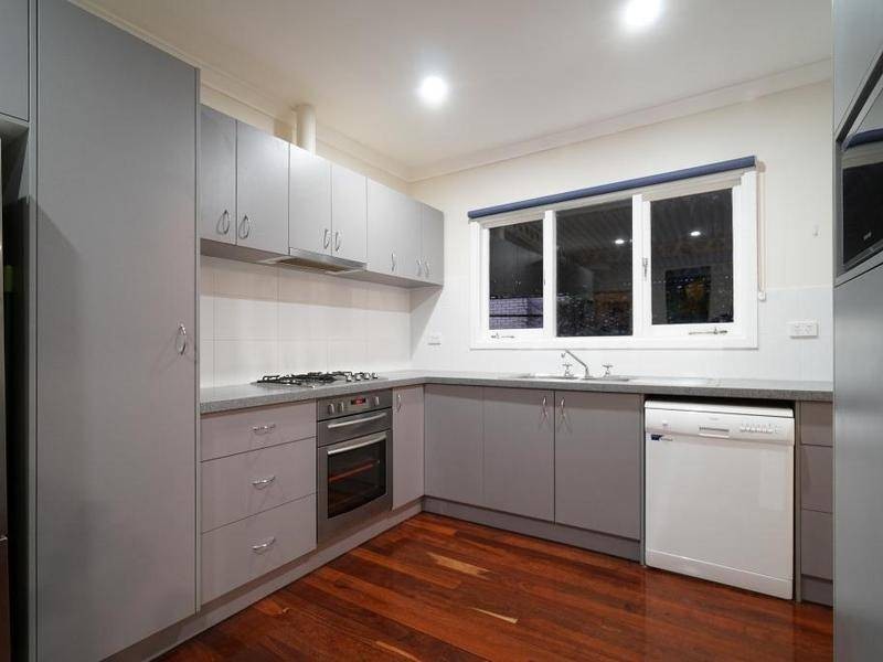 7 Sefton Avenue, Viveash WA 6056