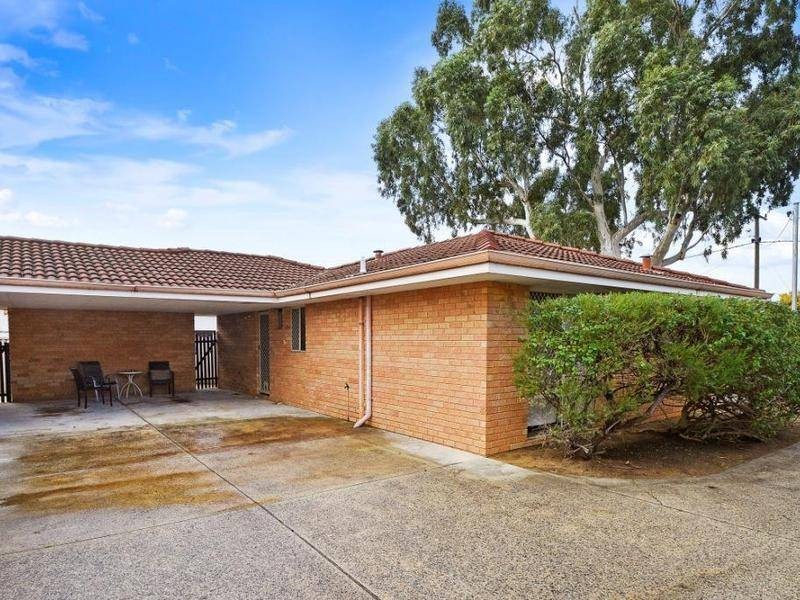 5 Mathoura Street, Midland WA 6056