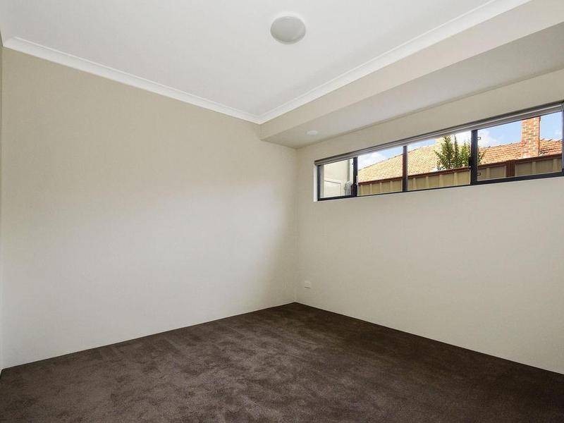 1/8 William Street, Midland WA 6056