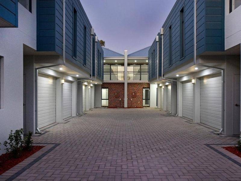 1/8 William Street, Midland WA 6056