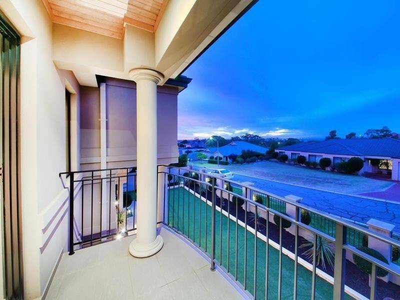 6 Adler Heights, Swan View WA 6056