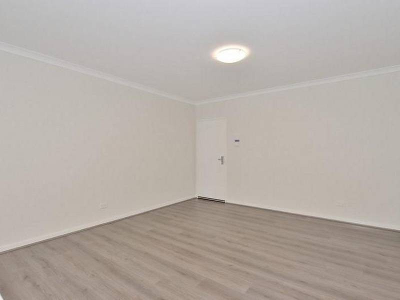 1/16 Dudley Street, Midland WA 6056