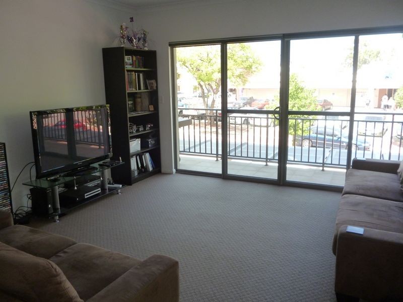 20/6 Keane Street, Midland WA 6056