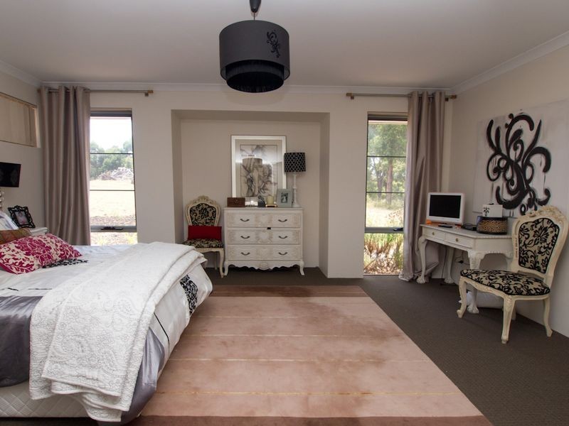 75 Tomallan Cl, Parkerville WA 6081