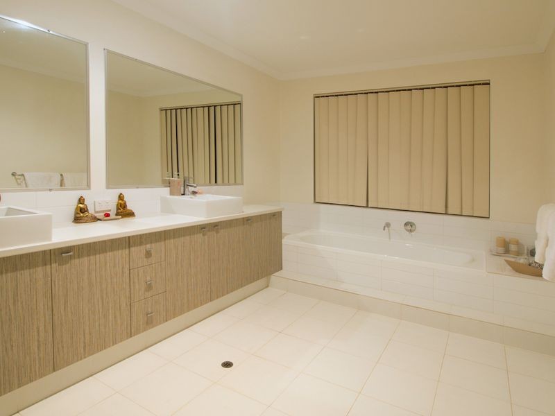 75 Tomallan Cl, Parkerville WA 6081