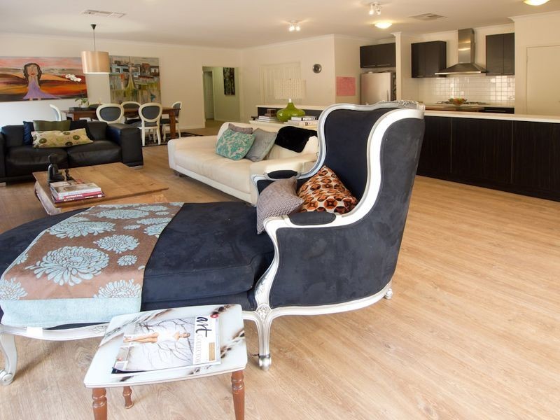 75 Tomallan Cl, Parkerville WA 6081