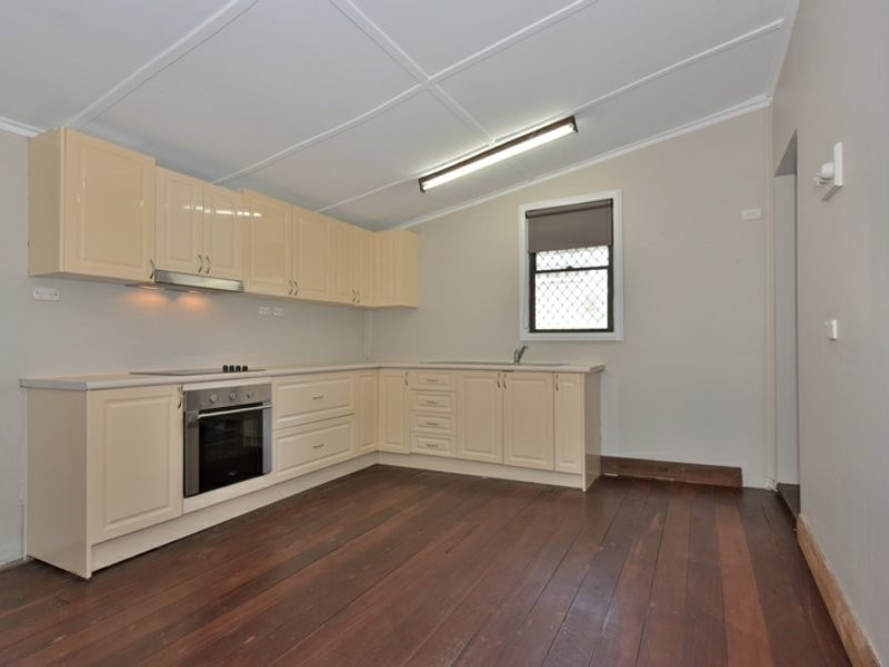 10A Ewart Street, Midvale WA 6056