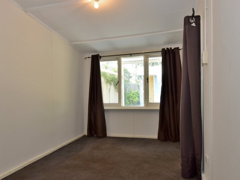 10A Ewart Street, Midvale WA 6056