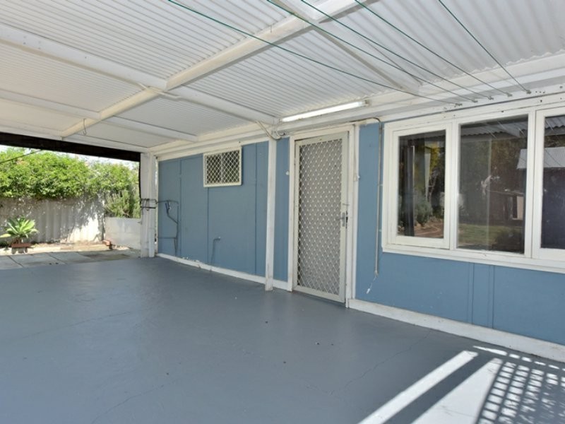 10A Ewart Street, Midvale WA 6056