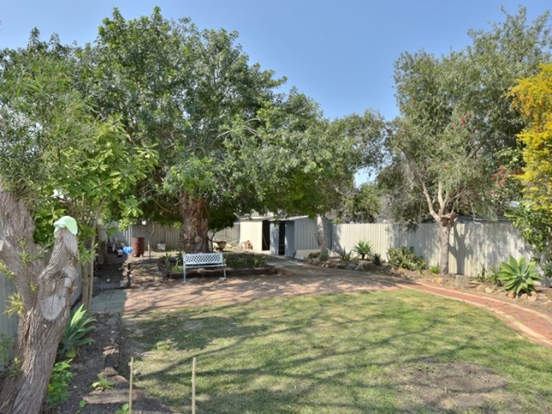 10A Ewart Street, Midvale WA 6056