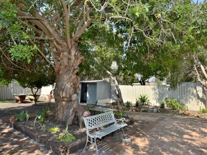 10A Ewart Street, Midvale WA 6056