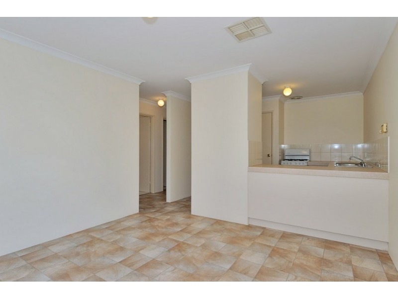 Unit 3/51 Burton Retreat, Stratton WA 6056