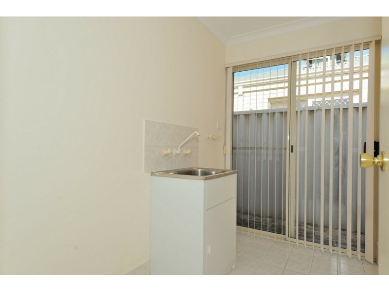 Unit 3/51 Burton Retreat, Stratton WA 6056