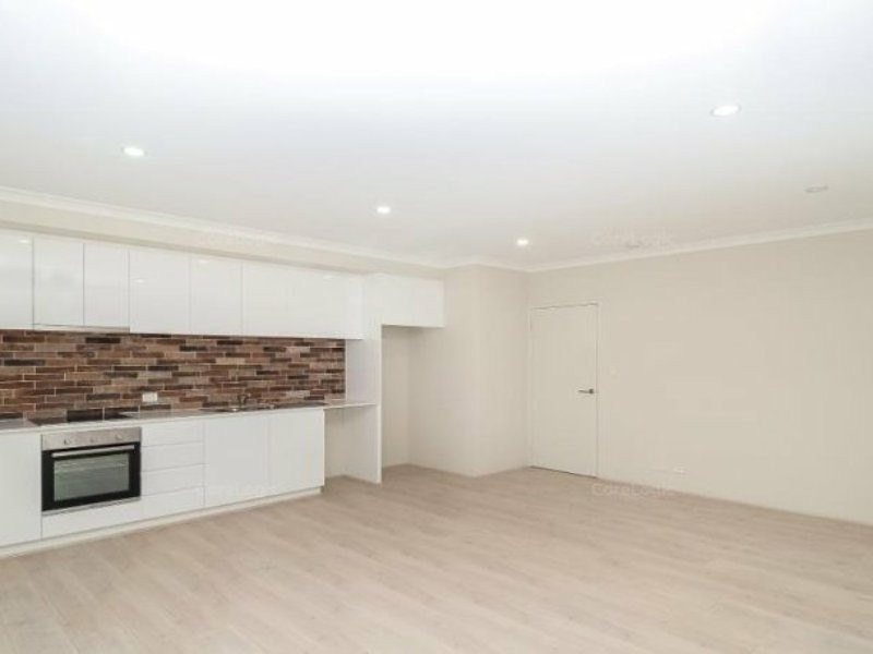 13/8 William Street, Midland WA 6056